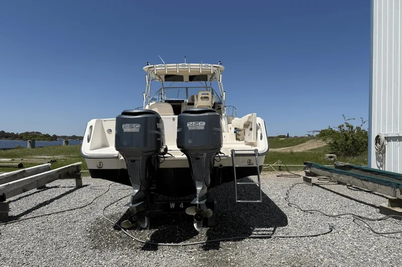 Slide: The Image of Grady-White Marlin 300 2006 - 11