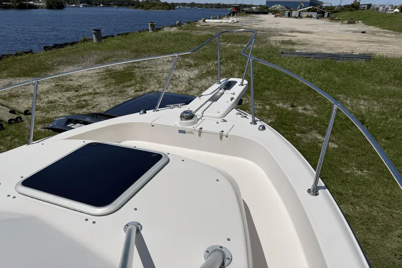 Slide: The Image of Grady-White Marlin 300 2006 - 32