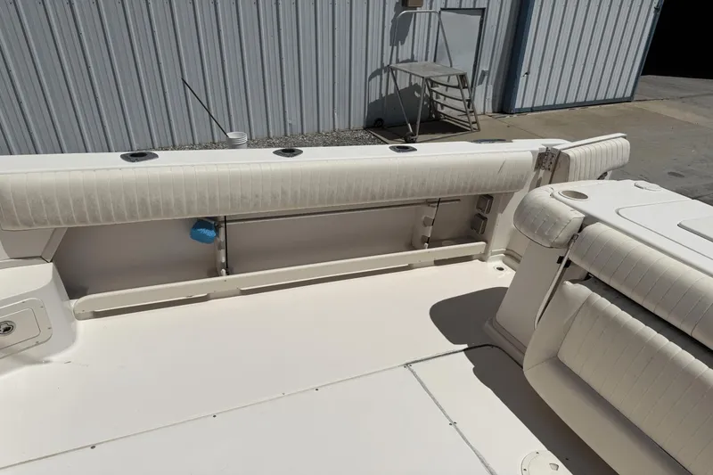 Slide: The Image of Grady-White Marlin 300 2006 - 34