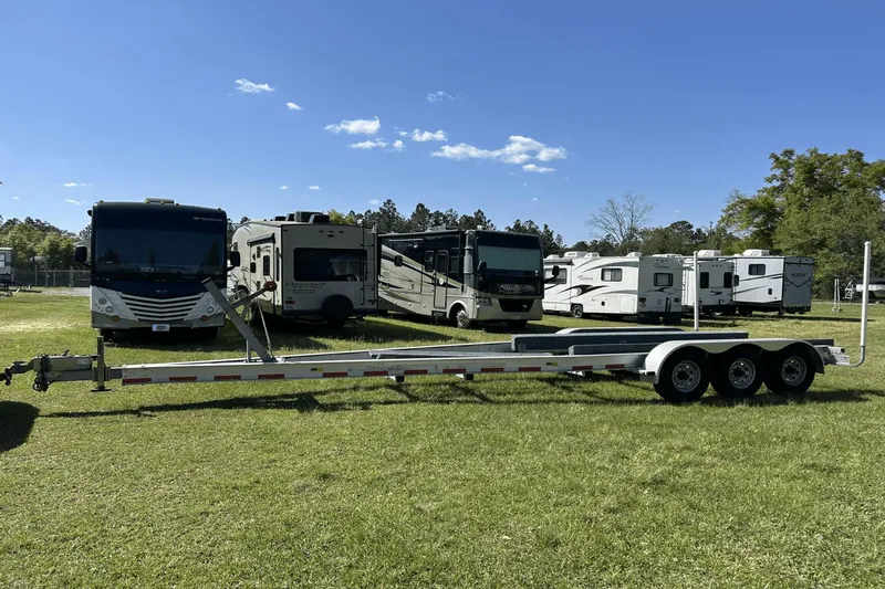 Slide: The Image of Grady-White Marlin 300 2006 - 51