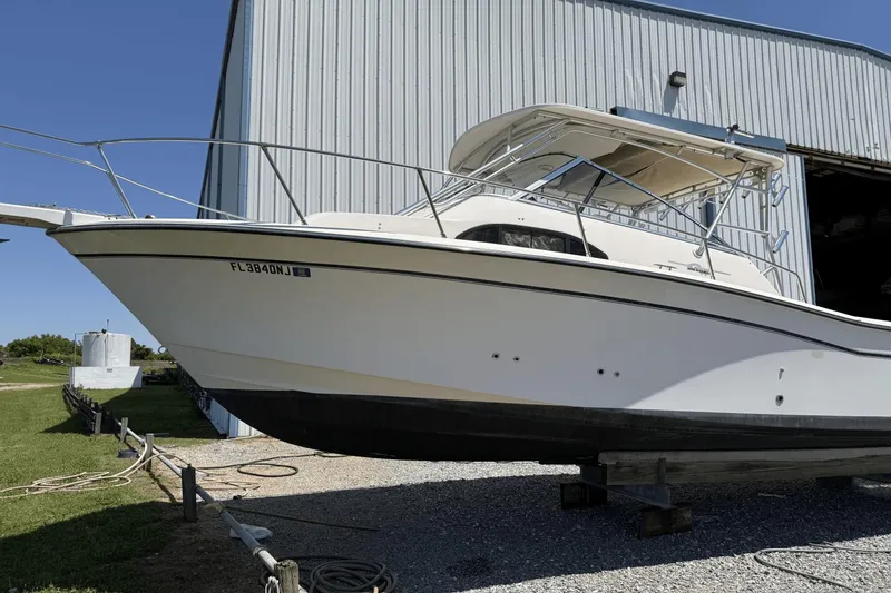 Slide: The Image of Grady-White Marlin 300 2006 - 9