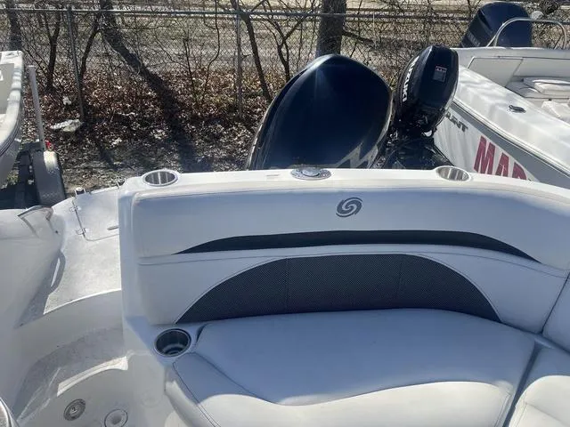 Slide: The Image of Hurricane SD 2400 OB 2019 - 5