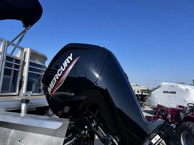 Slide: The Image of Sun Tracker PARTY BARGE® 22 RF XP3 2021 - 5