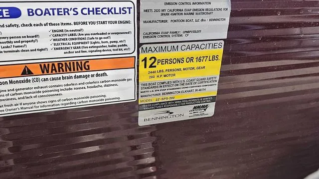 Slide: The Image of Boater's checklist and capacity warning on 2020 Bennington SX 23 Premium boat. - 26