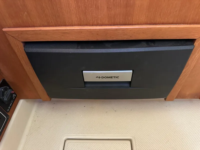 Slide: The Image of Dometic appliance in 2006 Island Packet 485 Center Cockpit yacht interior. - 41