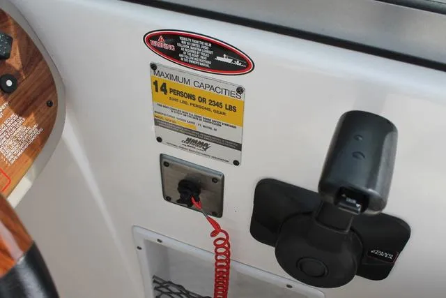 Slide: The Image of Kaku Kayak V220 2005 - 7