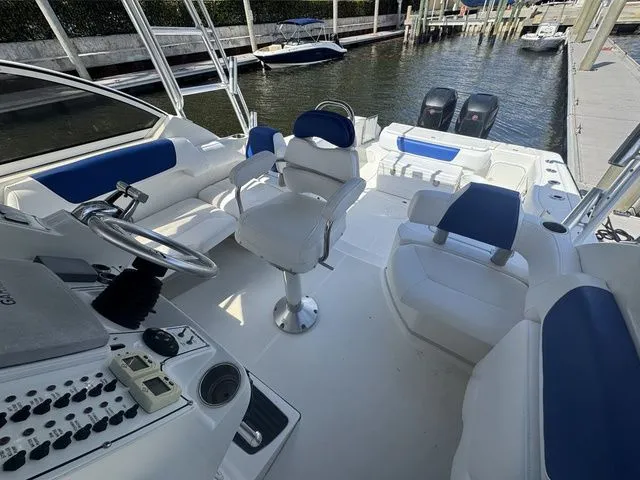 Slide: The Image of Fountain 33 Sportfish Cruiser 2008 - 34