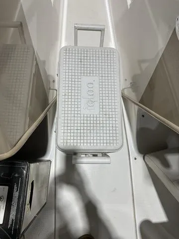 Slide: The Image of 2007 Campion Allante 545i BR boat interior with white textured step. - 36