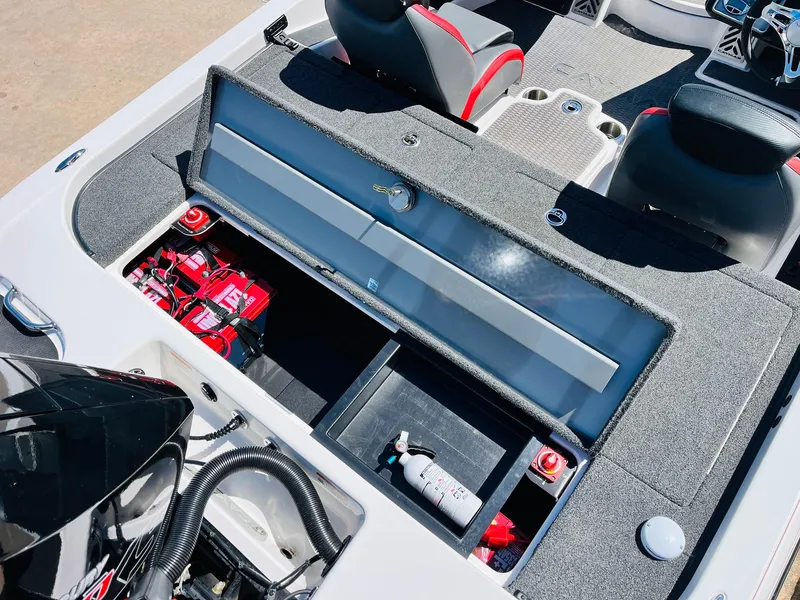 Slide: The Image of Caymas CX 21 PRO 2022 - 58