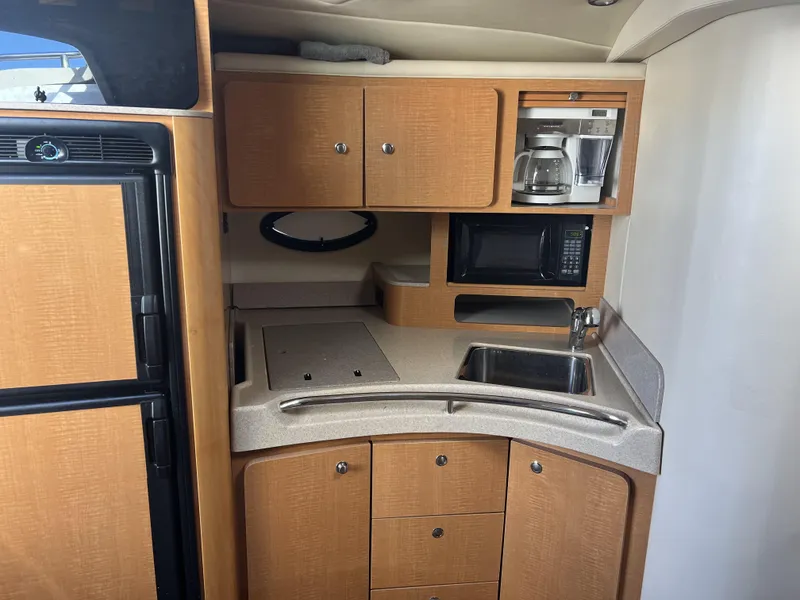 Slide: The Image of Larson Cabrio370 2008 - 10