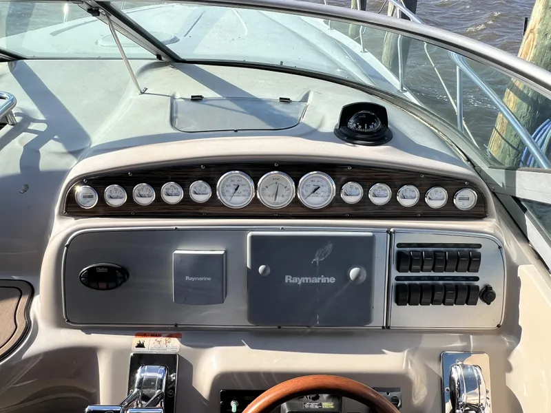 Slide: The Image of Larson Cabrio370 2008 - 12