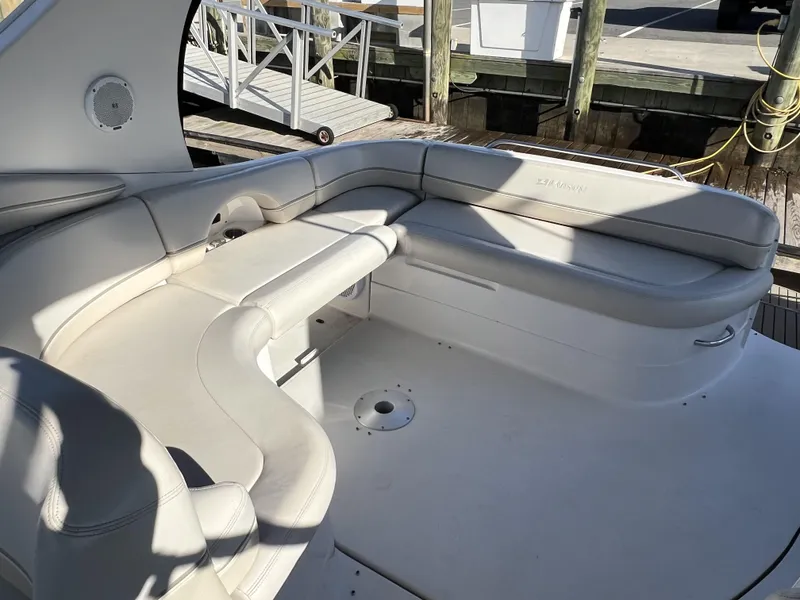 Slide: The Image of Larson Cabrio370 2008 - 29