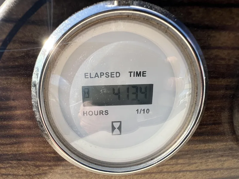 Slide: The Image of Larson Cabrio370 2008 - 34