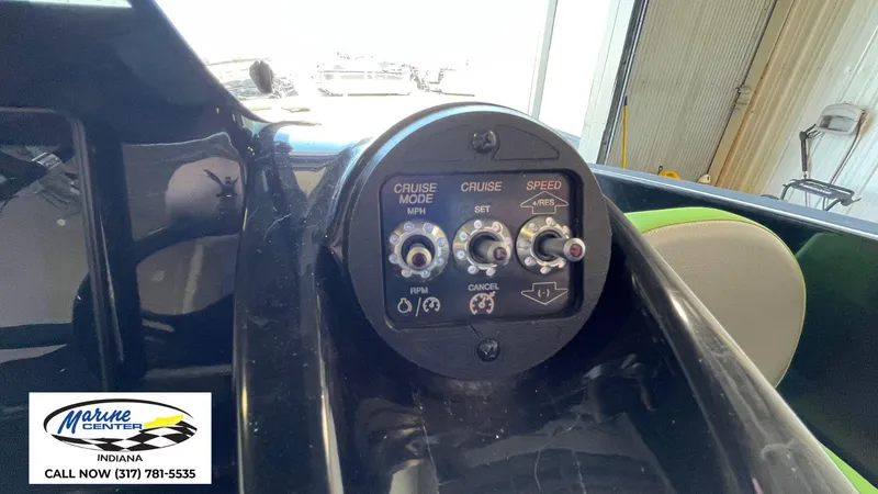 Slide: The Image of Control panel of a 2019 Heyday WT-1 boat with cruise mode settings. - 3