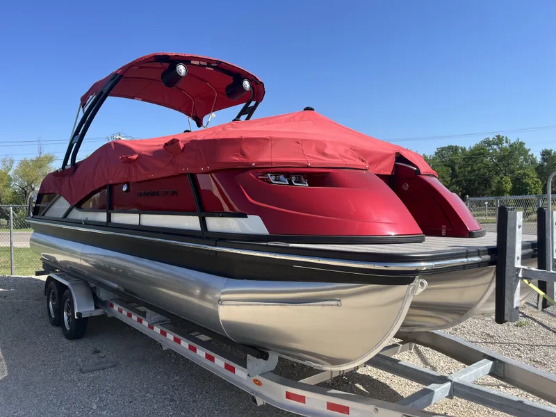 Slide: The Image of Bennington 25QFBWASE w/ Tower and Sound 2025 - 9