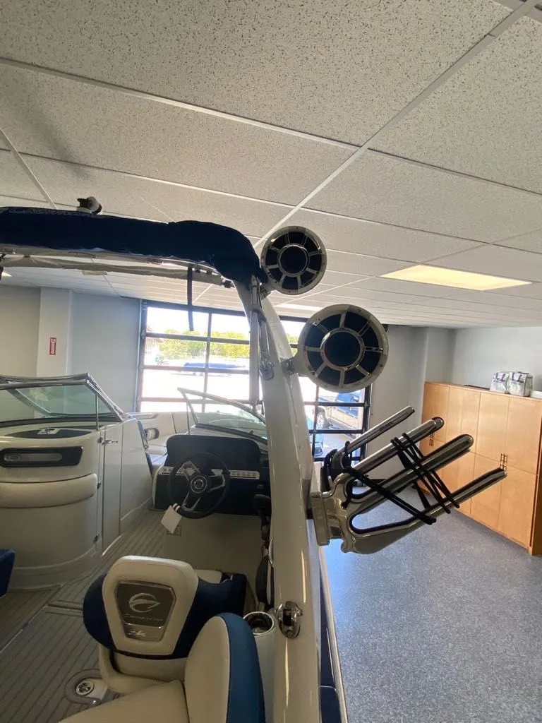 Slide: The Image of Crownline Boats 280 SS SURF 2024 - 8