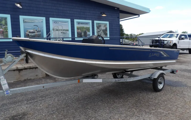 Slide: The Image of Lund SSV 16 Side Console 2023 - 10