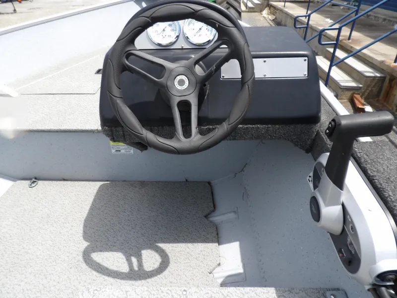 Slide: The Image of Lund SSV 16 Side Console 2023 - 6