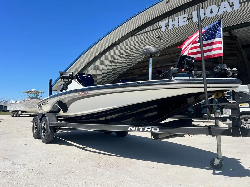 Slide: The Image of Nitro Z19 2017 - 2