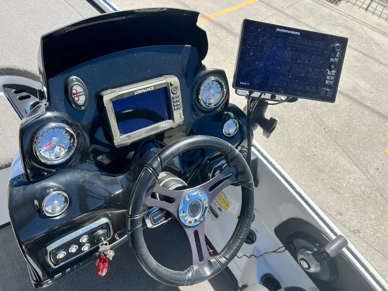 Slide: The Image of Nitro Z19 2017 - 5