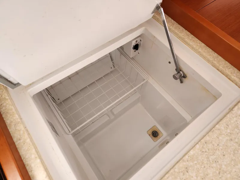 Slide: The Image of Built-in storage compartment on 2013 Beneteau Oceanis 41 yacht. - 28