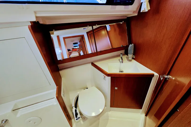 Slide: The Image of Bathroom interior of 2013 Beneteau Oceanis 41 yacht with sink and mirror. - 41