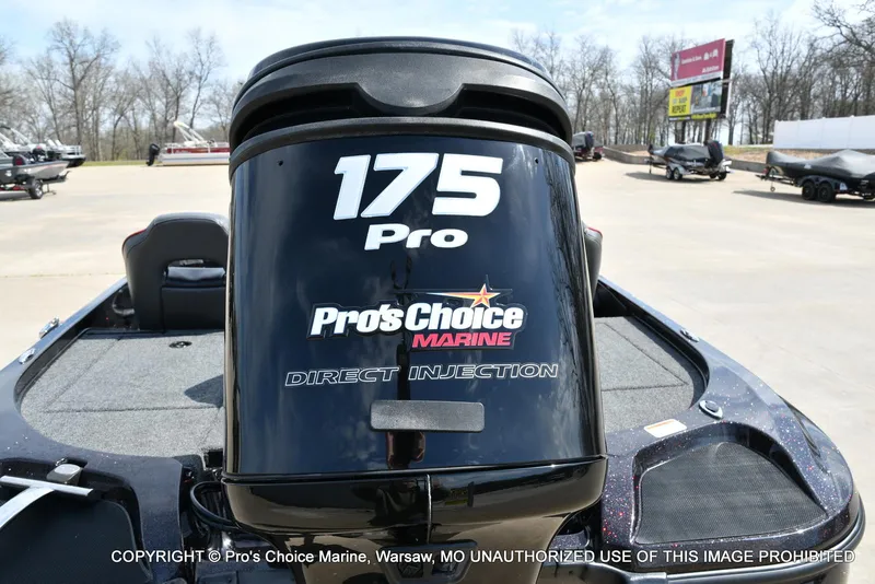 Slide: The Image of 2018 Nitro Z18 Pro boat with 175 Pro-XS engine, Pro's Choice Marine branding. - 3