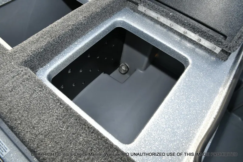 Slide: The Image of Triton 18 TRX w/200 Pro-XS 2024 - 55