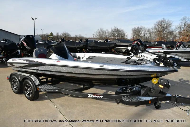 Slide: The Image of Triton 18 TRX w/200 Pro-XS 2024 - 66