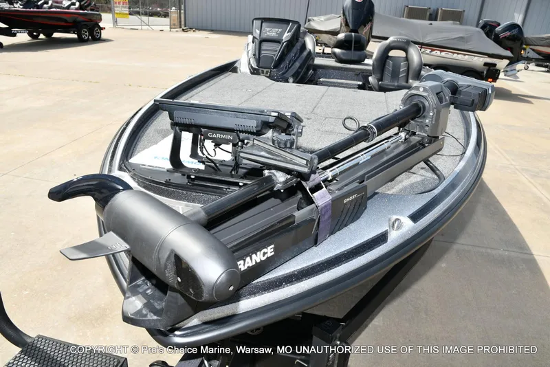 Slide: The Image of 2022 Nitro Z21 XL Pro boat with Garmin and Lowrance equipment on deck. - 32