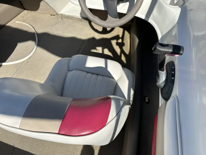 Slide: The Image of Interior of 2007 Caravelle 182 186 MODEL with white and red seating. - 13