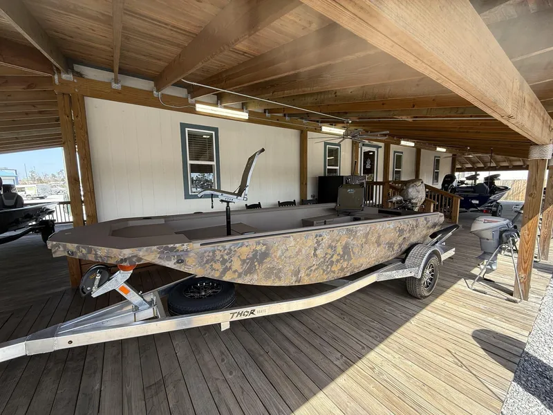 Slide: The Image of Thor Lake Hammer 1754 TIMBER HAMMER 2025 - 1