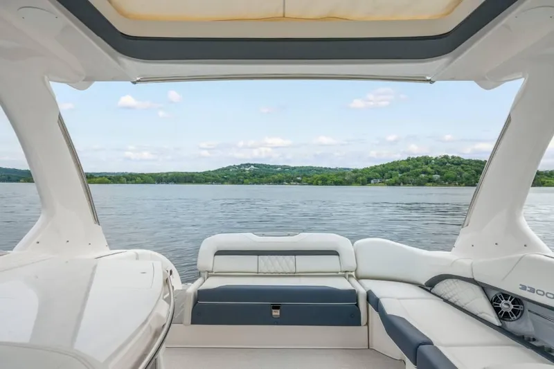 Slide: The Image of Regal 3300 2025 - 15