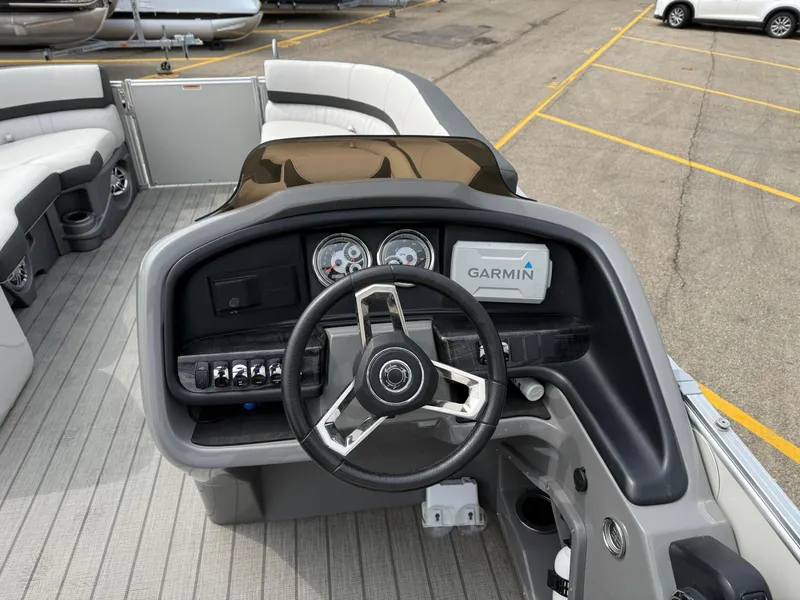 Slide: The Image of Avalon Catalina 2022 - 10