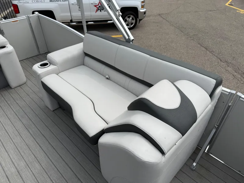 Slide: The Image of Avalon Catalina 2022 - 14