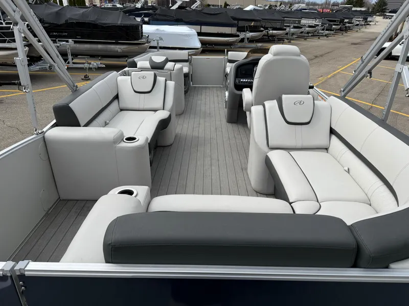 Slide: The Image of Avalon Catalina 2022 - 16