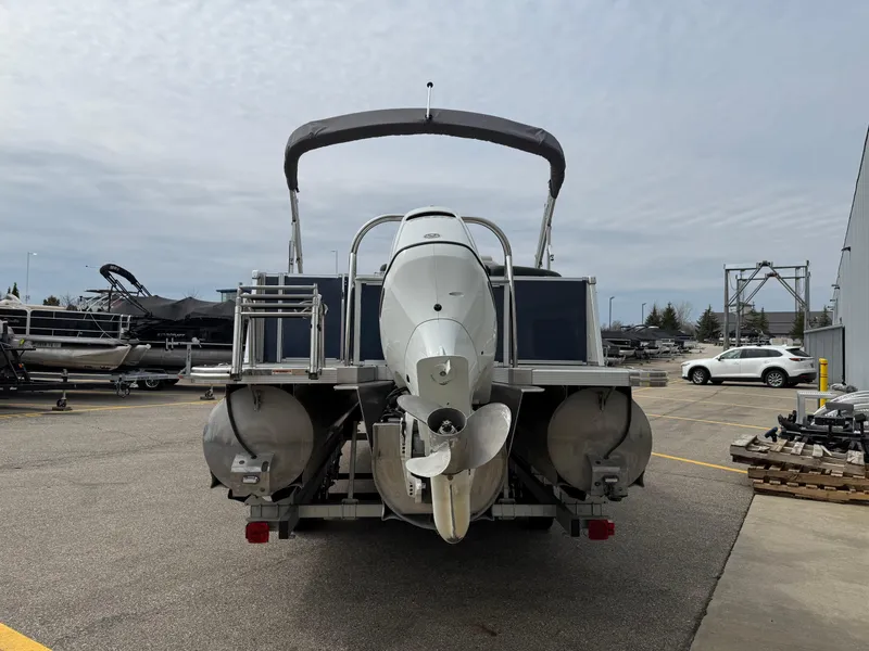 Slide: The Image of Avalon Catalina 2022 - 4