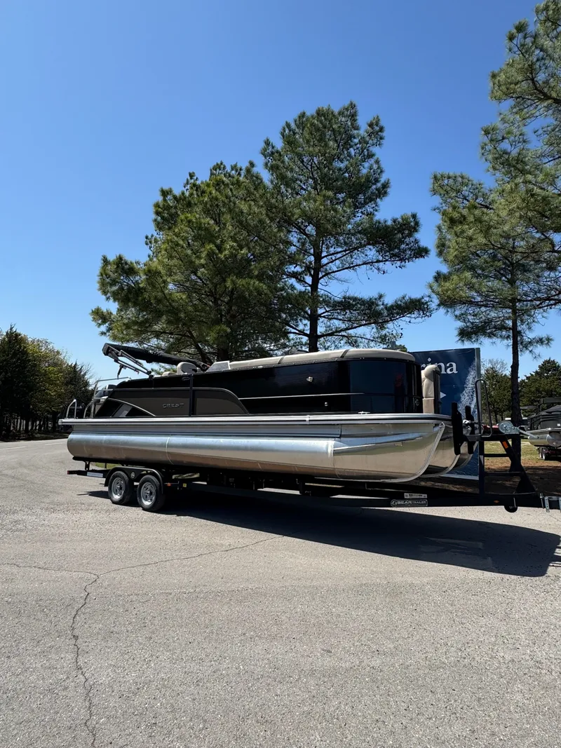 The Image of Crest CLASSIC 240 SLRC 2025 - 1