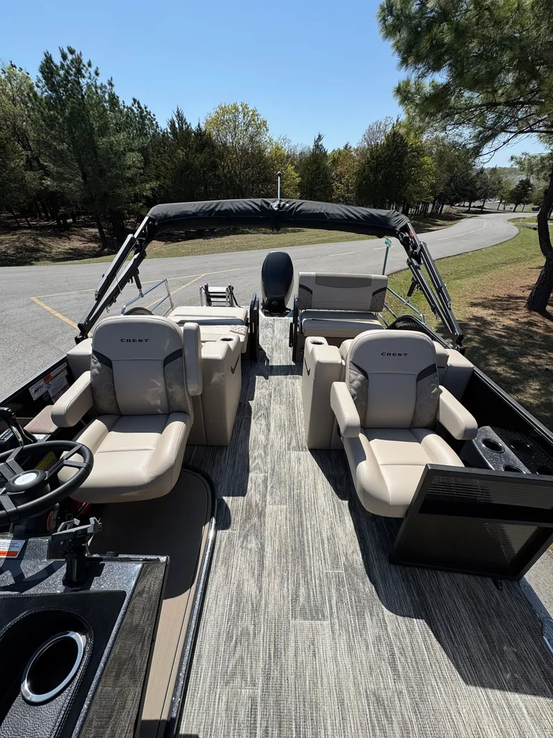 Slide: The Image of Crest CLASSIC 240 SLRC 2025 - 10