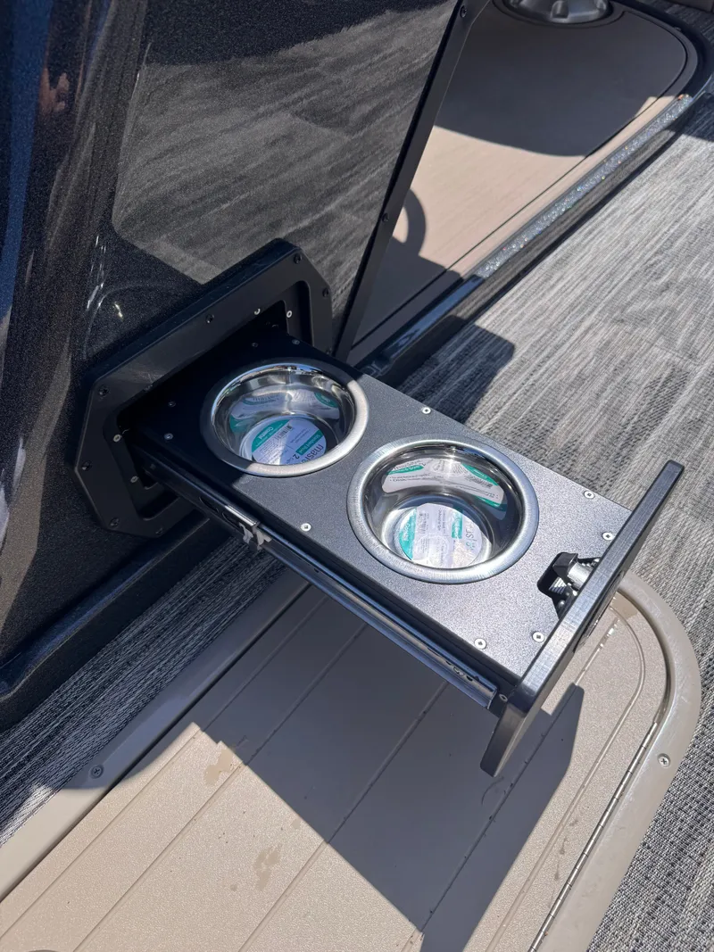 Slide: The Image of Crest CLASSIC 240 SLRC 2025 - 9