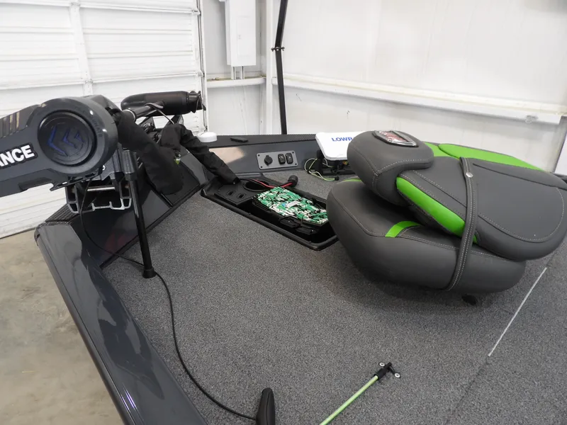 Slide: The Image of Ranger RT188C 2023 - 10