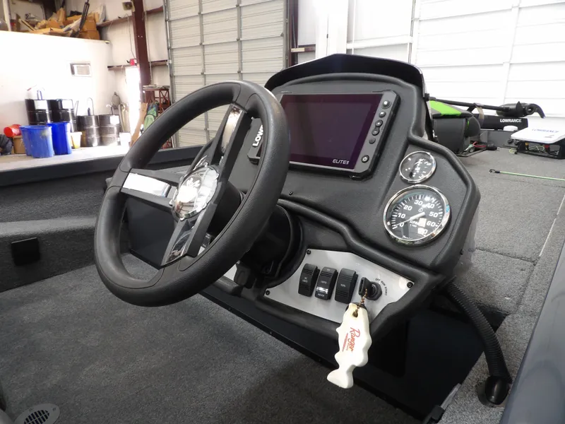 Slide: The Image of Ranger RT188C 2023 - 20