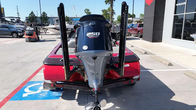 Slide: The Image of Skeeter ZX200 2012 - 10