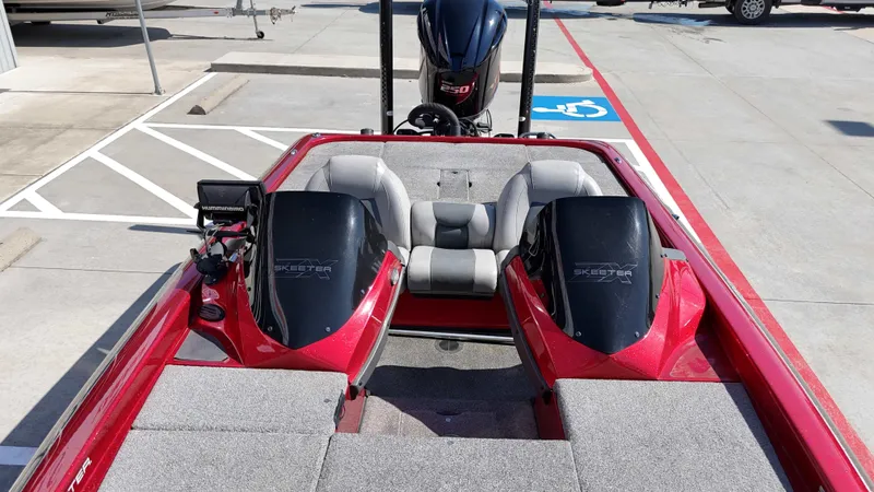 Slide: The Image of Skeeter ZX200 2012 - 14