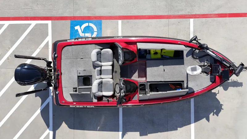 Slide: The Image of Skeeter ZX200 2012 - 20