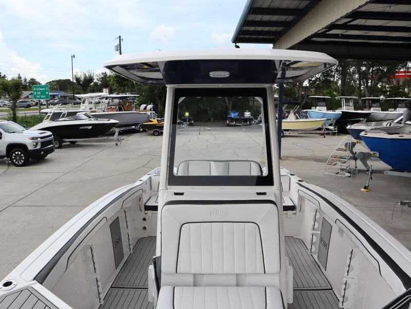 Slide: The Image of Yamaha 255 FSH Sport E 2025 - 15