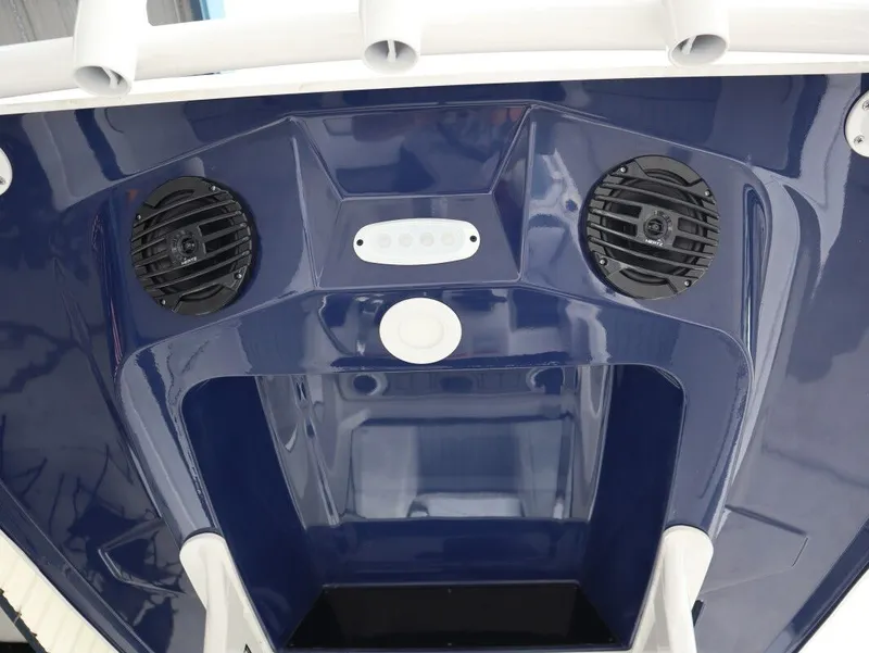 Slide: The Image of Yamaha 255 FSH Sport E 2025 - 25