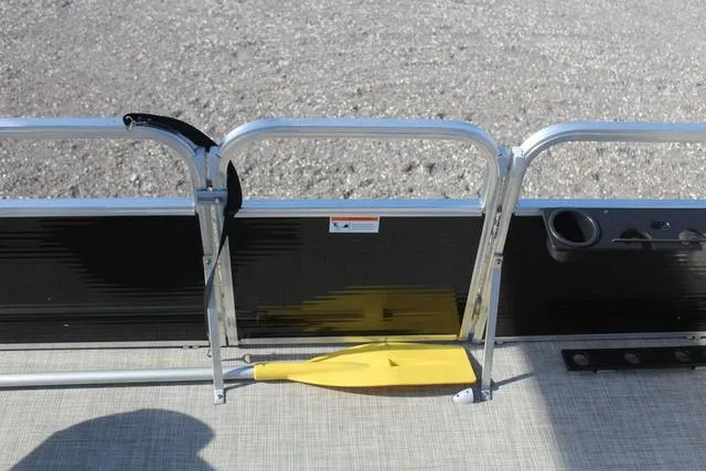 Slide: The Image of Lowe Ultra 182 Fish & Cruise 2022 - 15