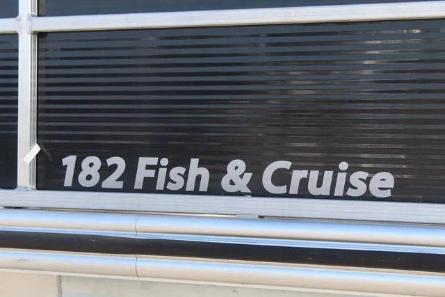 Slide: The Image of Lowe Ultra 182 Fish & Cruise 2022 - 9