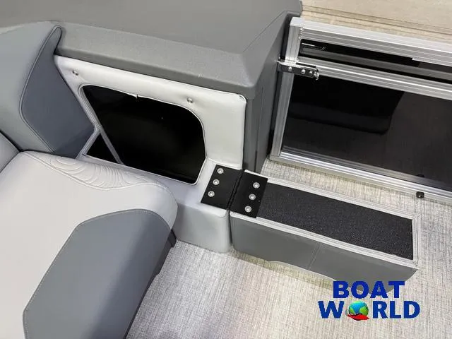 Slide: The Image of Tahoe Geofish 2385 Rear Fish & Honda 4-Stroke EFI 2025 - 58